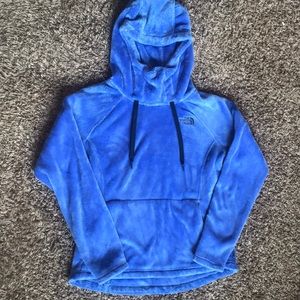 North Face fuzzy pullover!